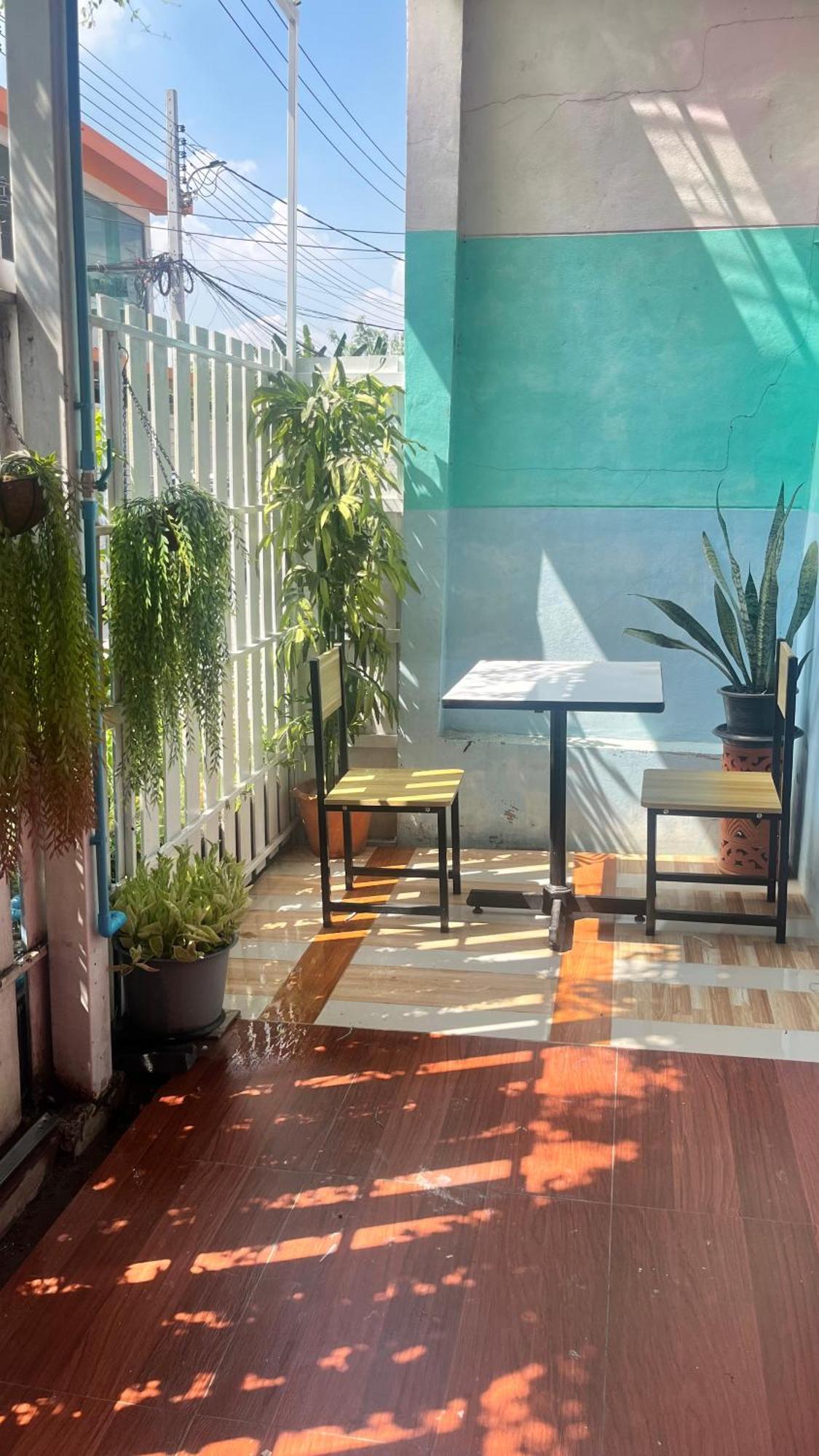 Pa Chalermchai Guesthouse กรุงเทพมหานคร ภายนอก รูปภาพ